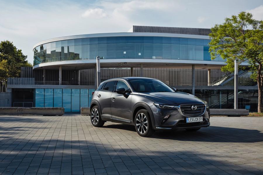  Mazda CX-3 2018 года  (WW) (фото 38 из 40)